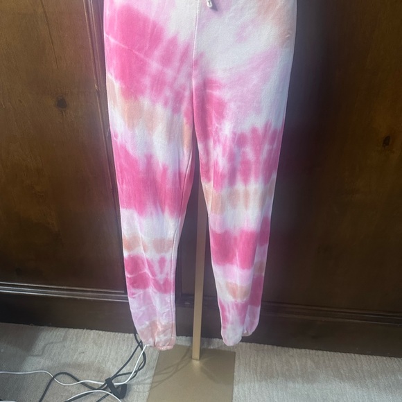 NWT SIZE 1/S Sundry Blush and Rust Tie-Dye Joggers - Picture 2 of 8